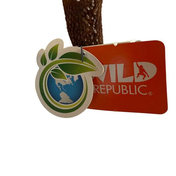 Wild Republic Dinosaur Plush Lot NWT – Triceratops & Stegosaurus Medium Size - Picture 9 of 9